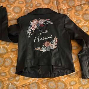 JUST MARRIED floral embroidered leather jacket 🌸🖤